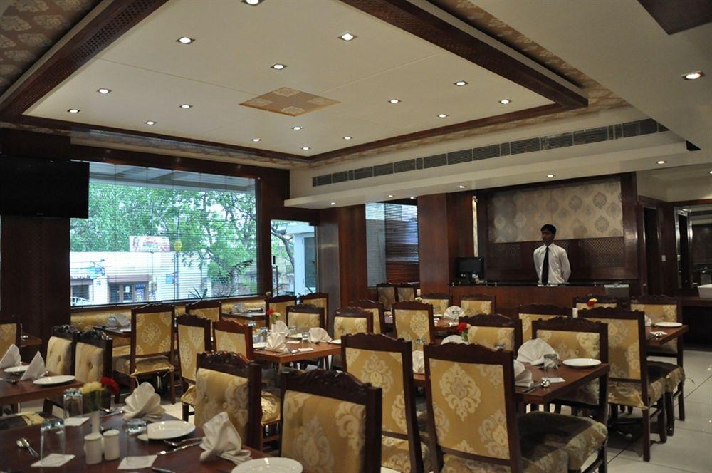 Jaipur Cm-A Luxury Boutique Hotel Esterno foto