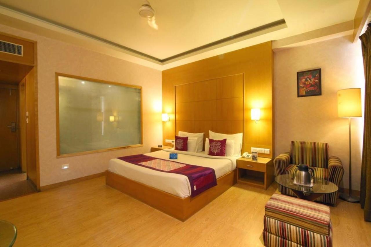 Jaipur Cm-A Luxury Boutique Hotel Esterno foto